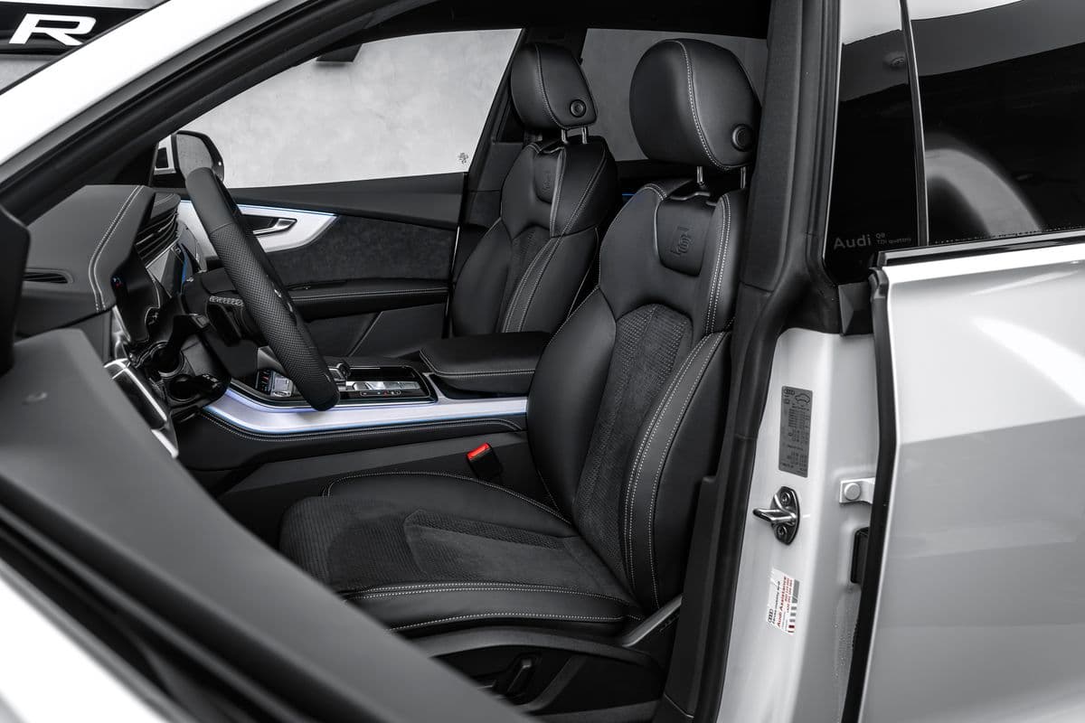 2025 Audi Q8 - 15