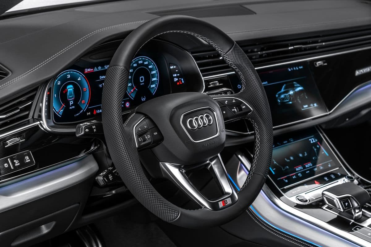 2025 Audi Q8 - 17