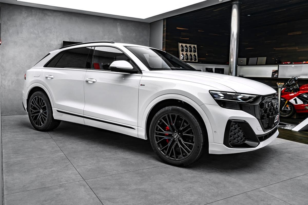 2025 Audi Q8 - 4