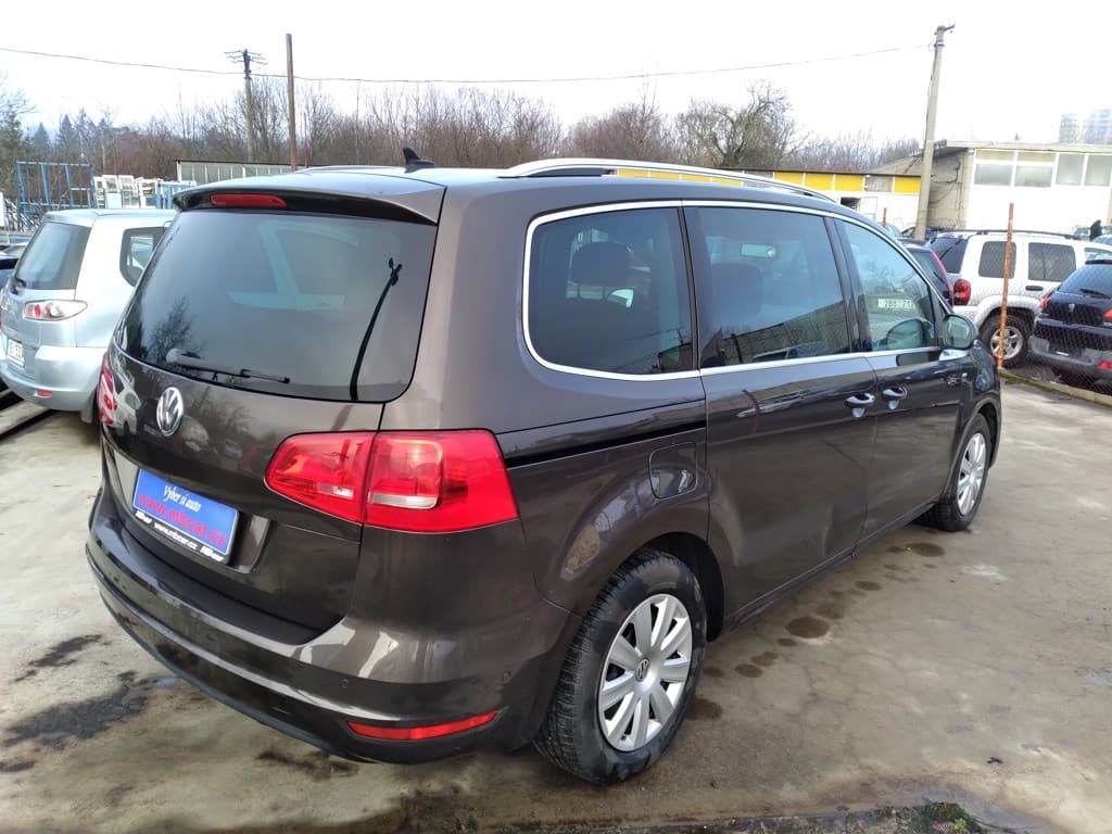 2015 Volkswagen Sharan - 2