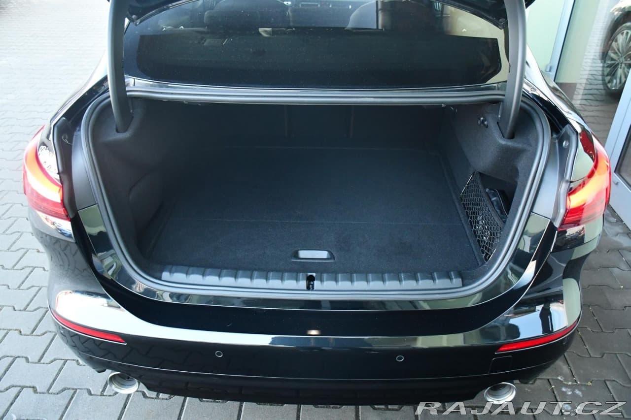 2021 BMW 2-Series - 12