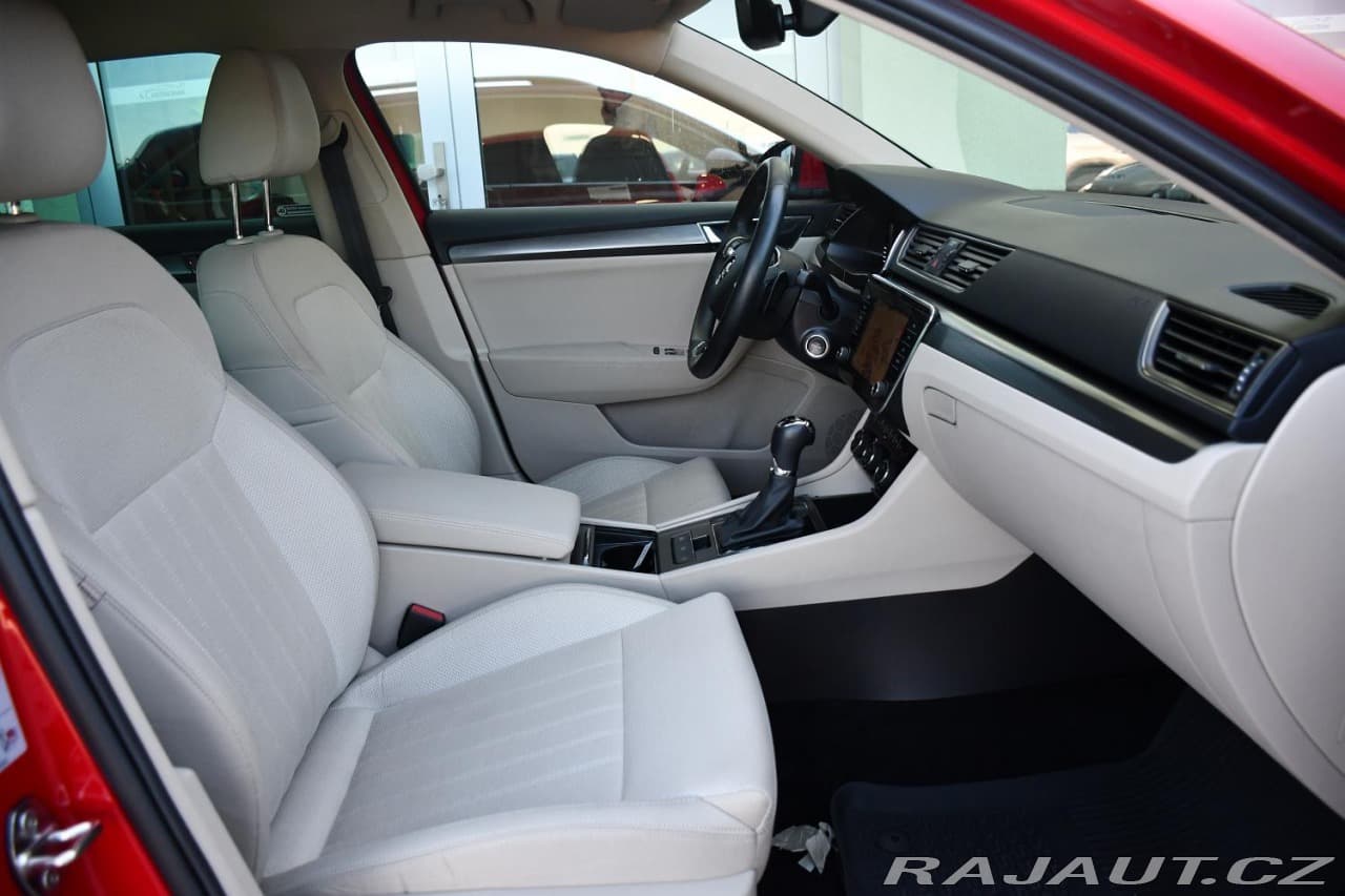 2022 Škoda Superb - 19