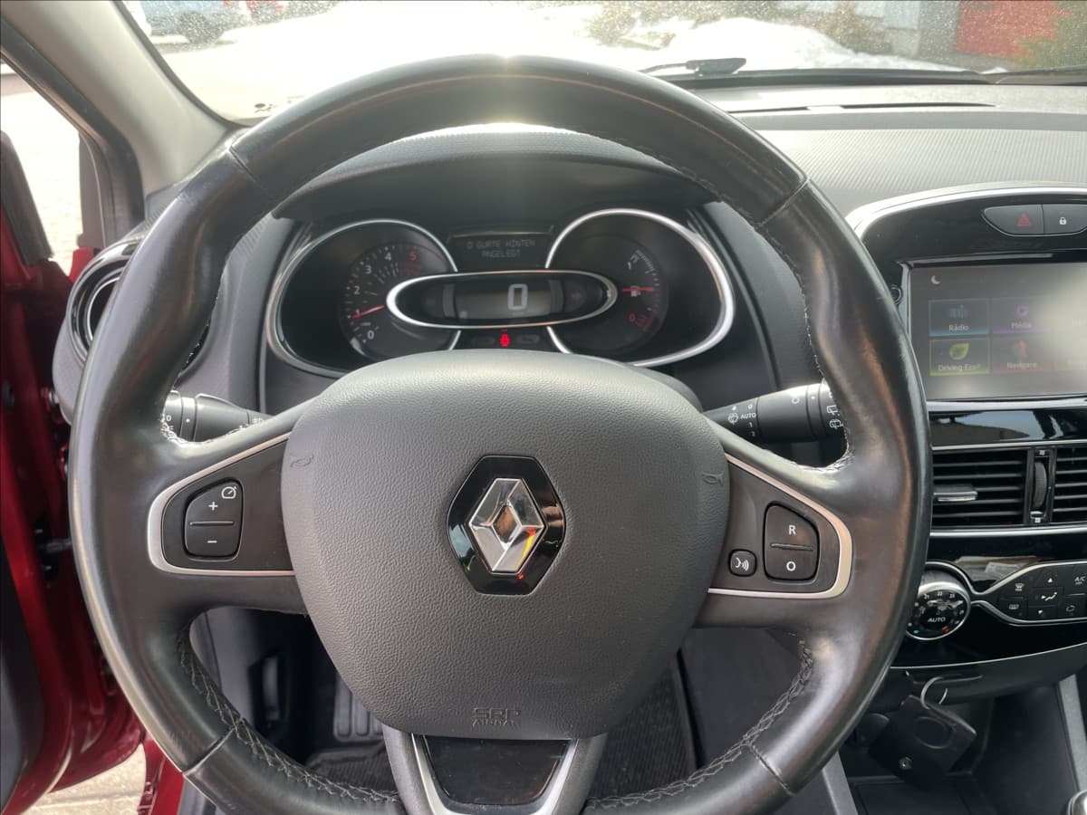 2017 Renault Clio - 14