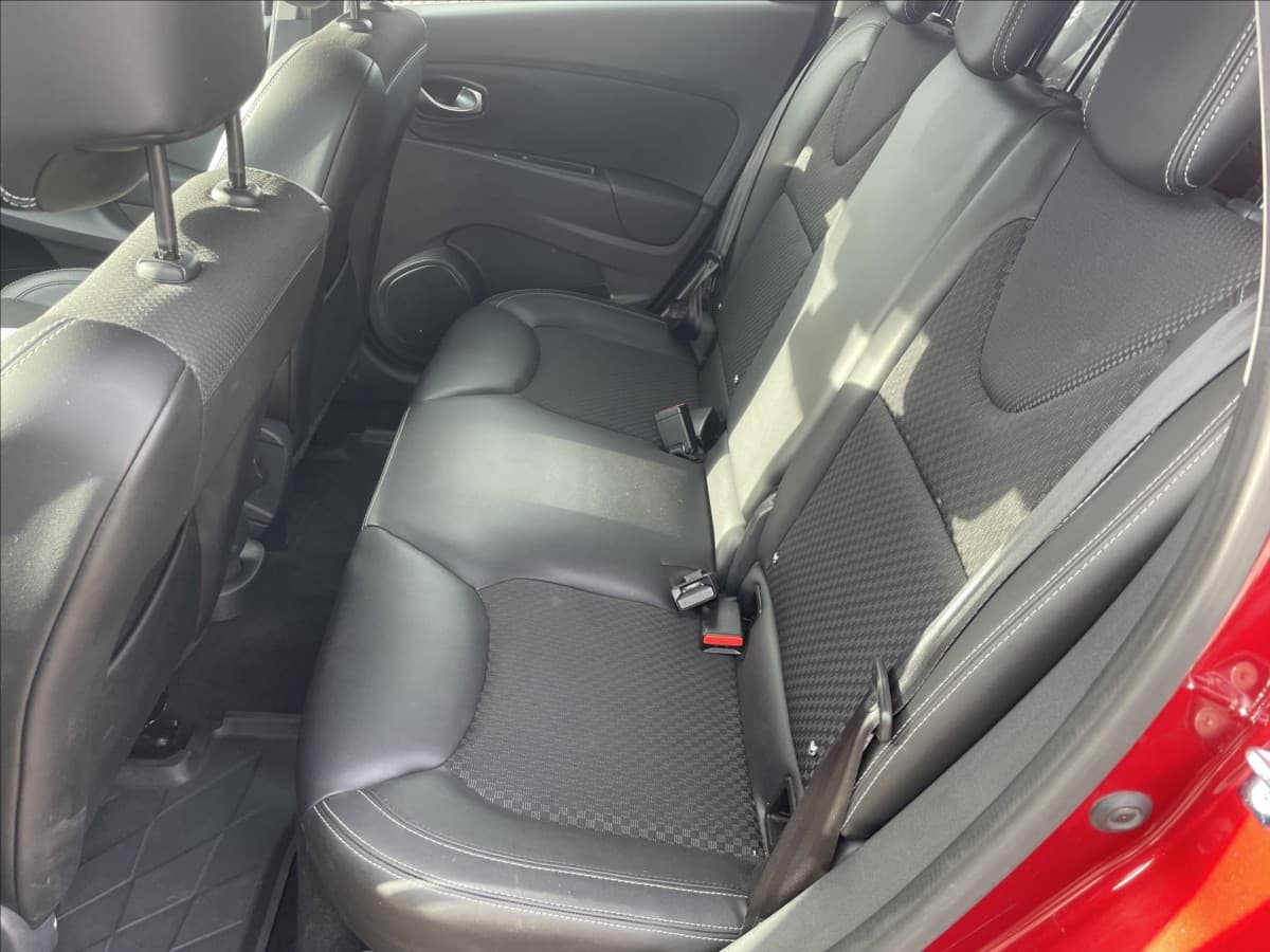 2017 Renault Clio - 8