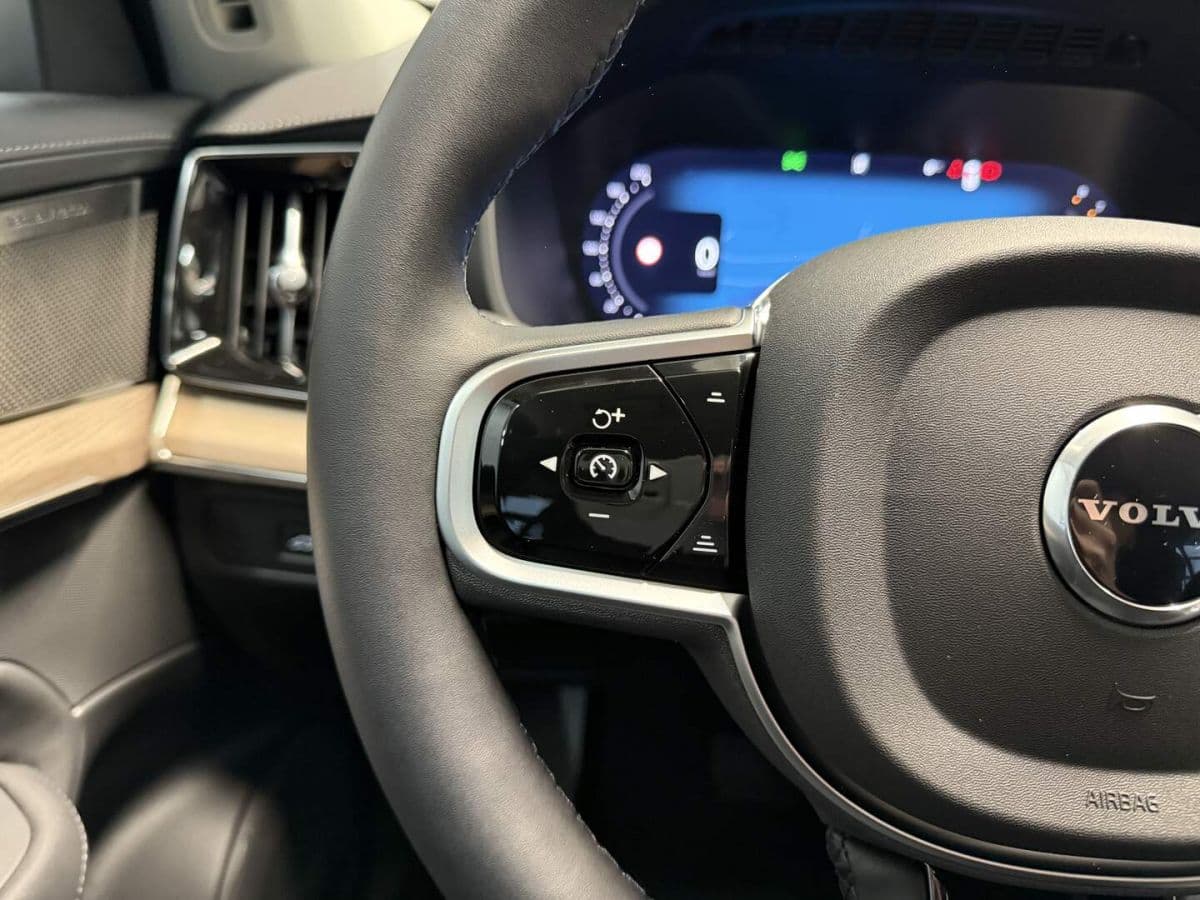 2026 Volvo Xc90 - 10