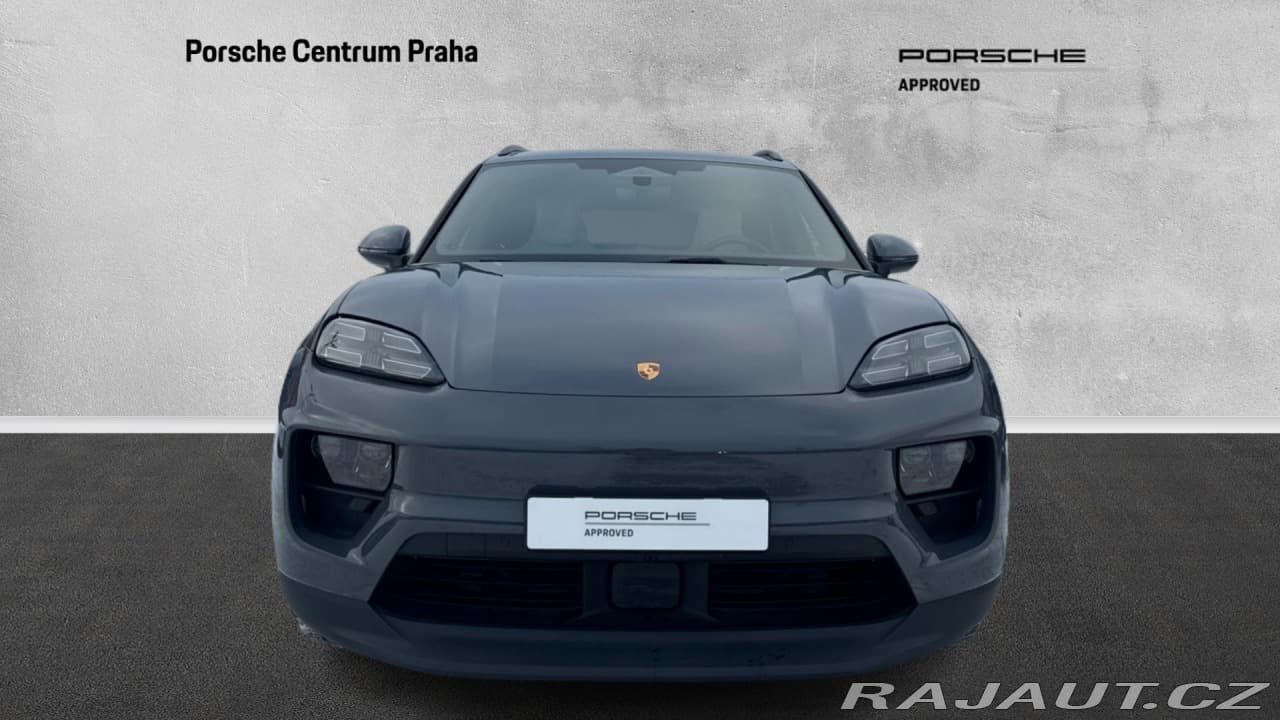 2025 Porsche Macan - 2