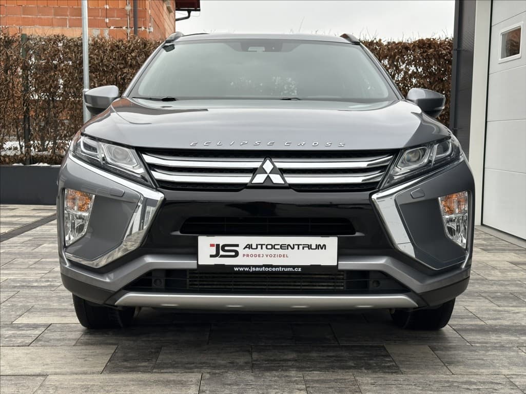 2020 Mitsubishi Eclipse - 2