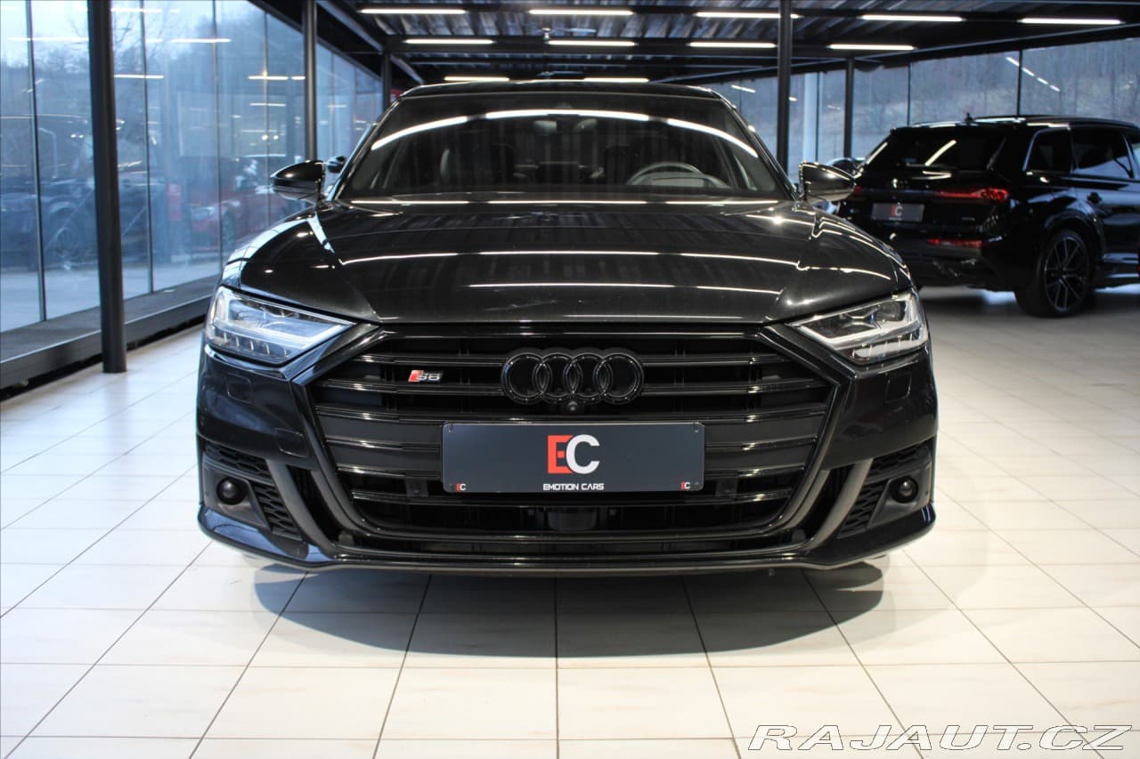 2021 Audi S8 - 2