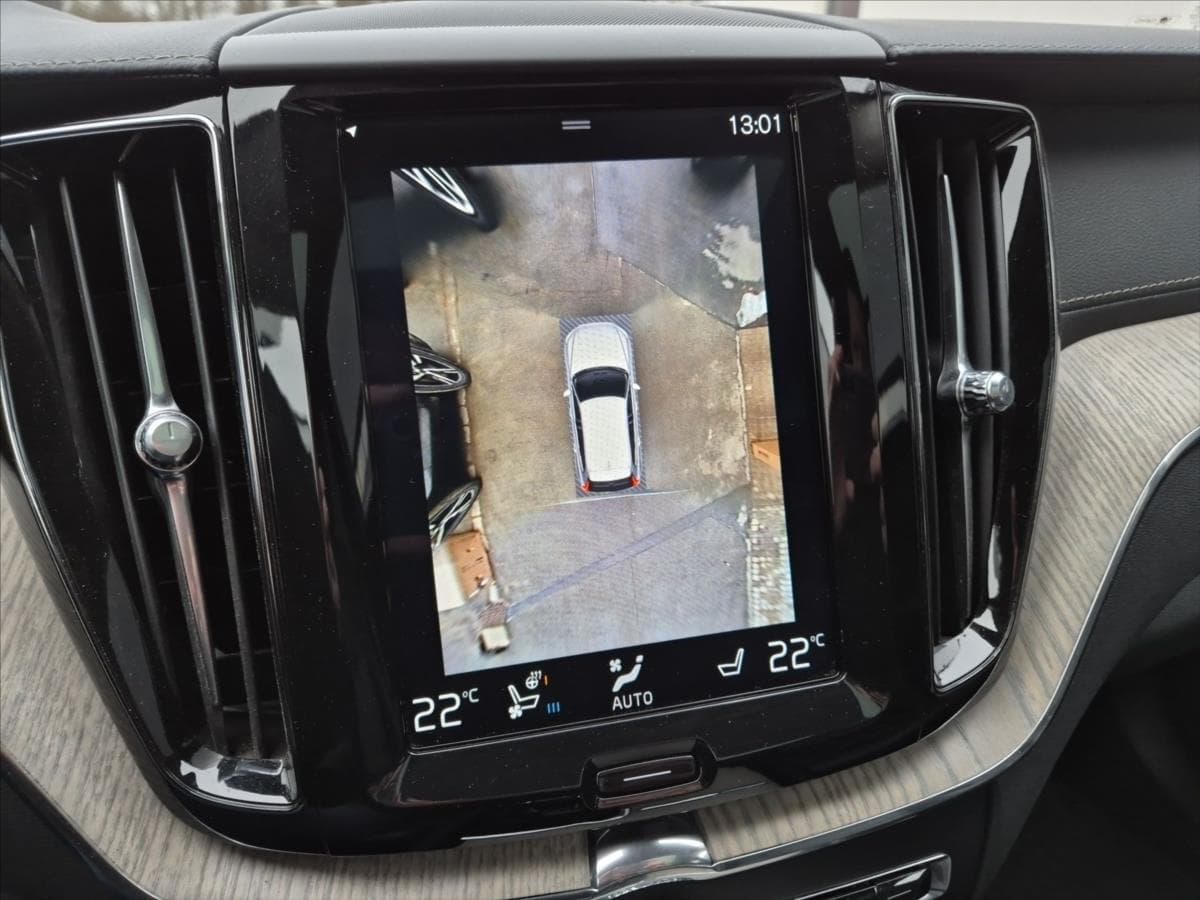 2018 Volvo Xc60 - 15