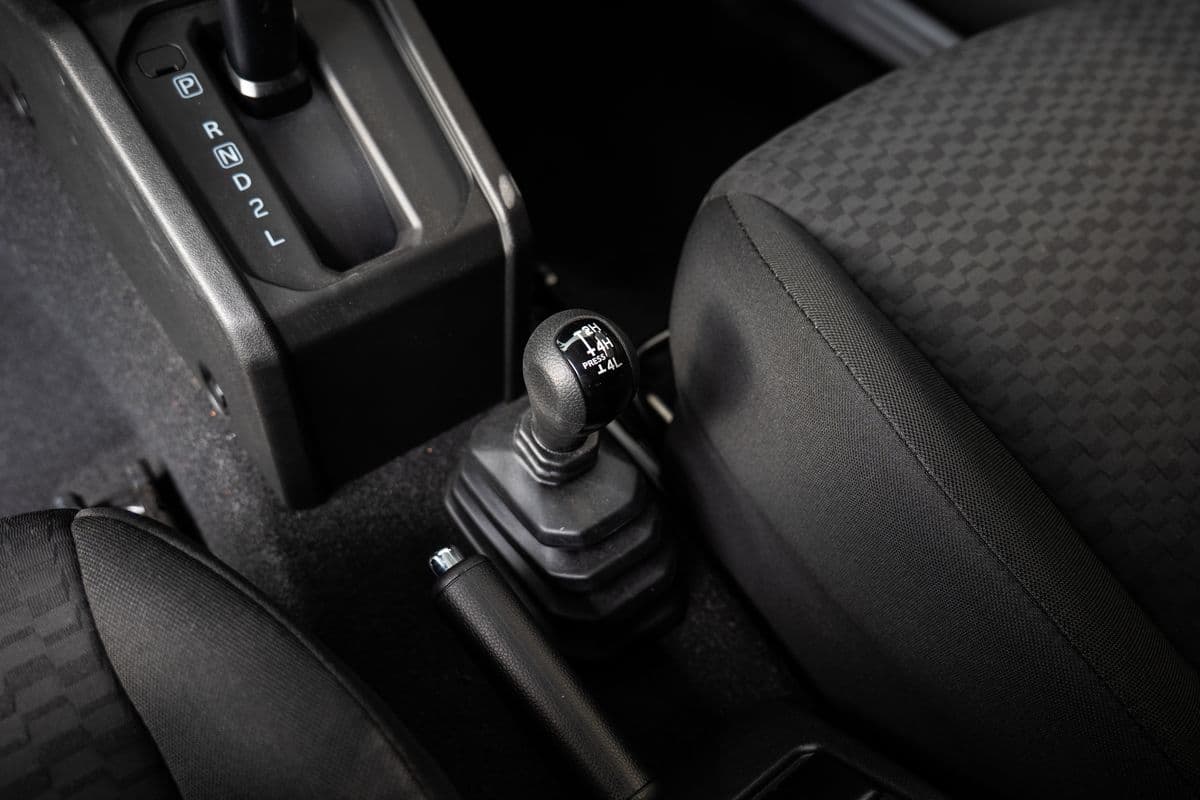 2025 Suzuki Jimny - 15