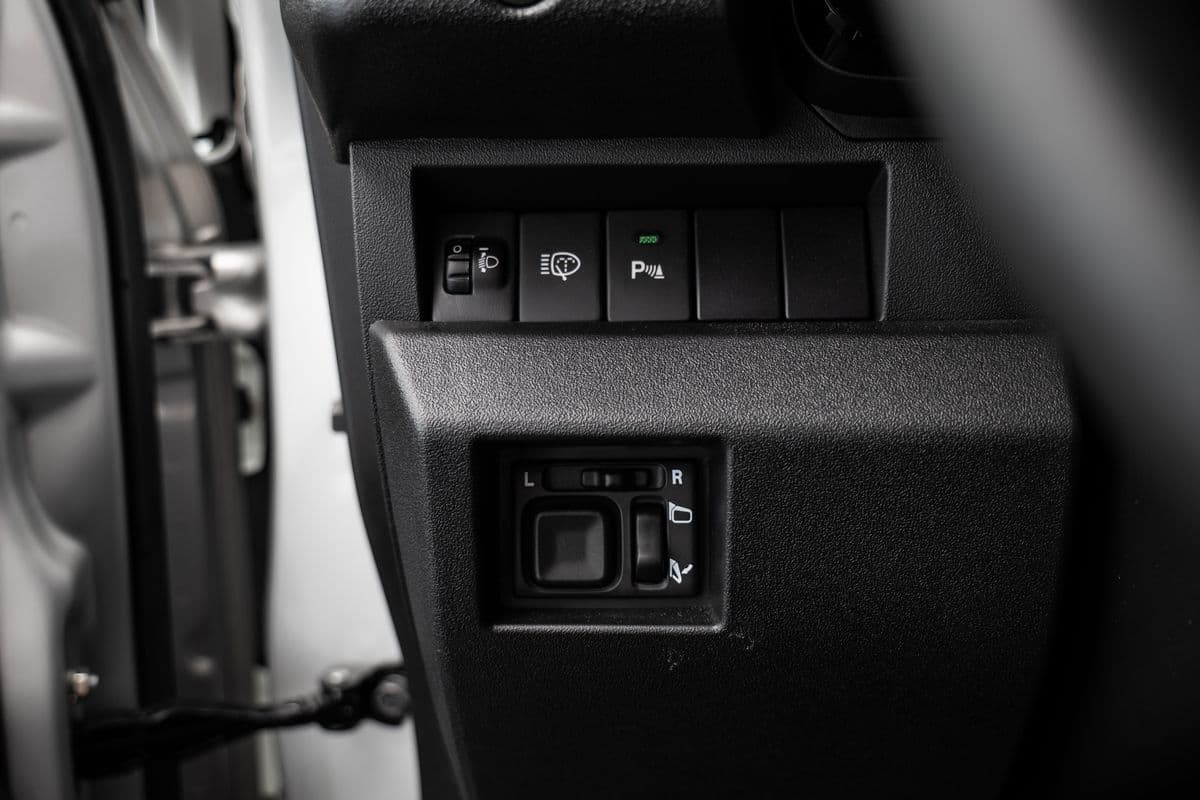 2025 Suzuki Jimny - 17