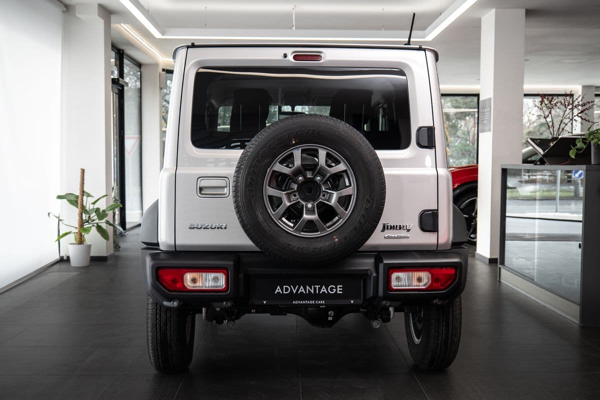 2025 Suzuki Jimny - 3