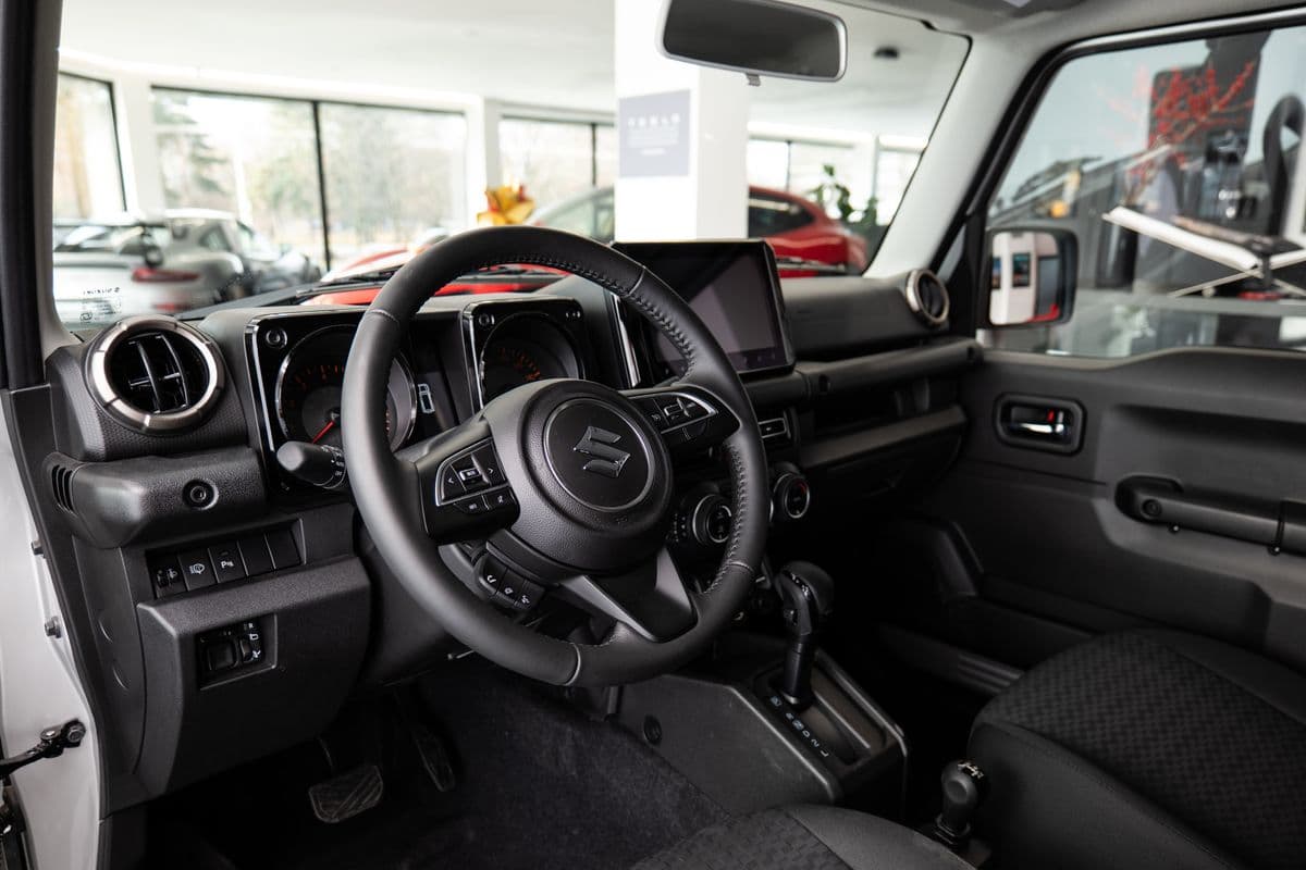 2025 Suzuki Jimny - 5