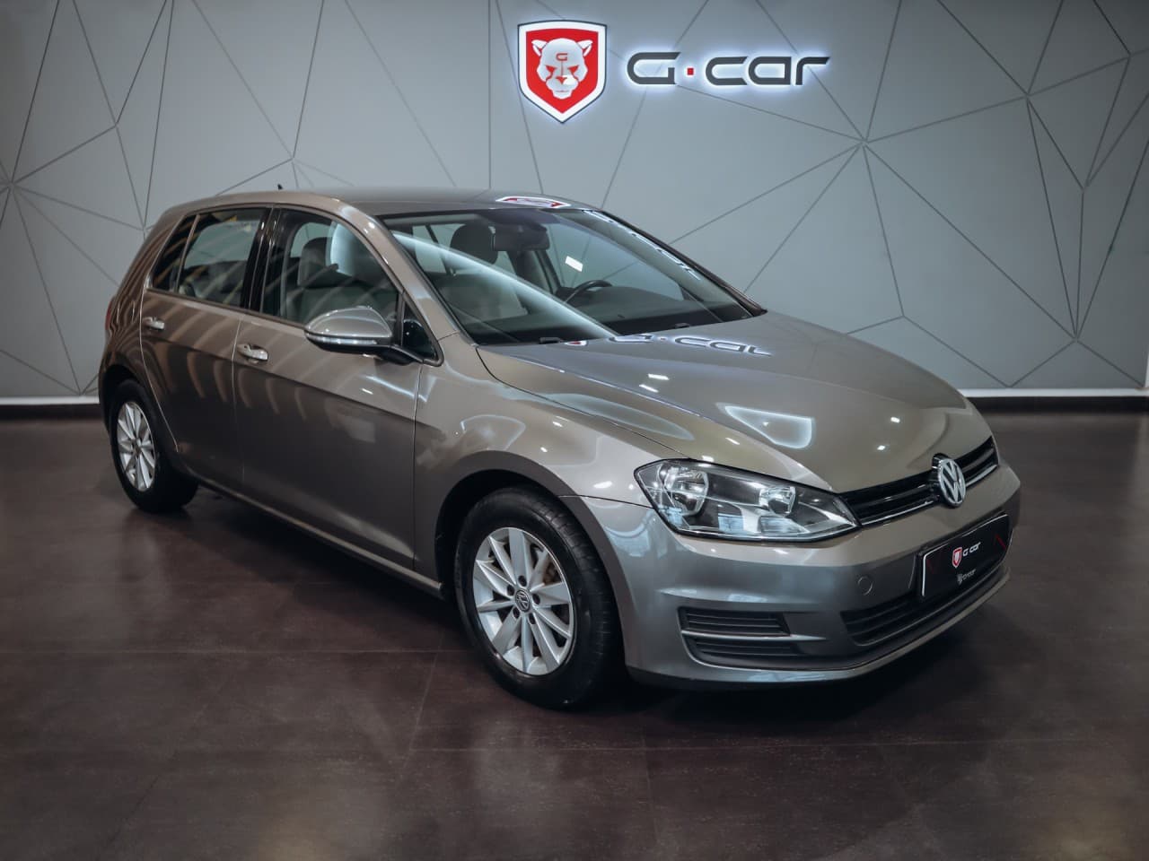 2016 Volkswagen Golf - 2