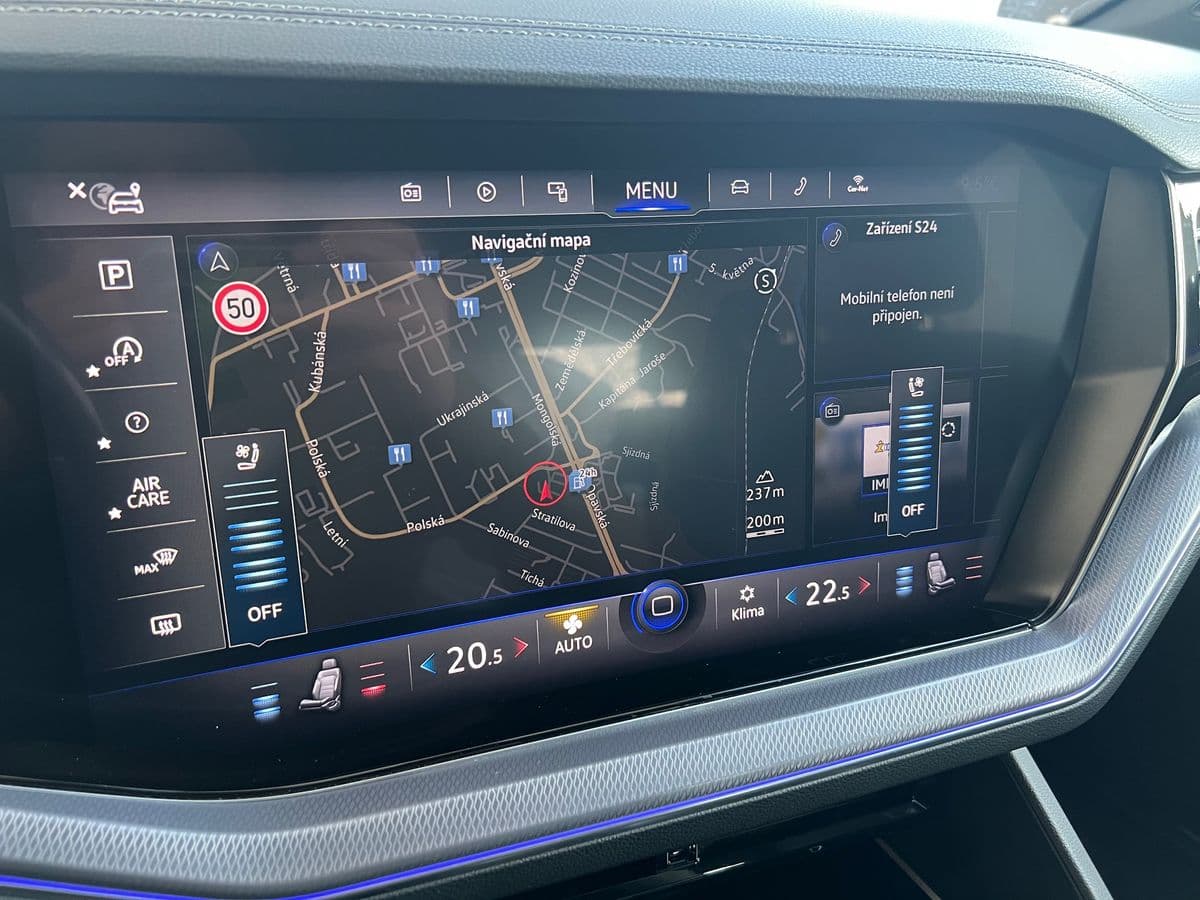 2020 Volkswagen Touareg - 15