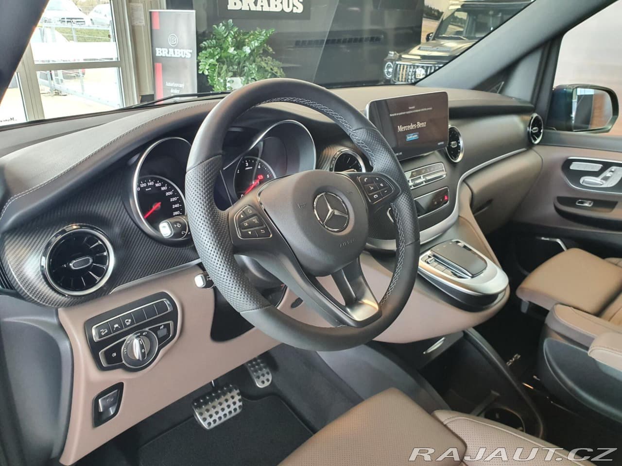 2023 Mercedes-Benz V-Class - 10