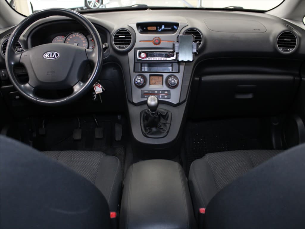 2006 Kia Carens - 9