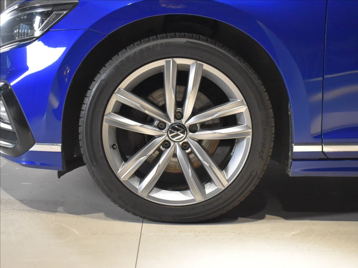 2021 Volkswagen Passat - 7