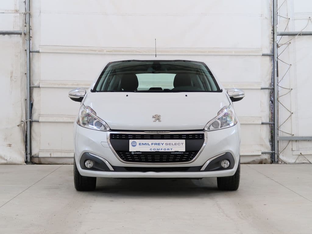Peugeot 208 - 3
