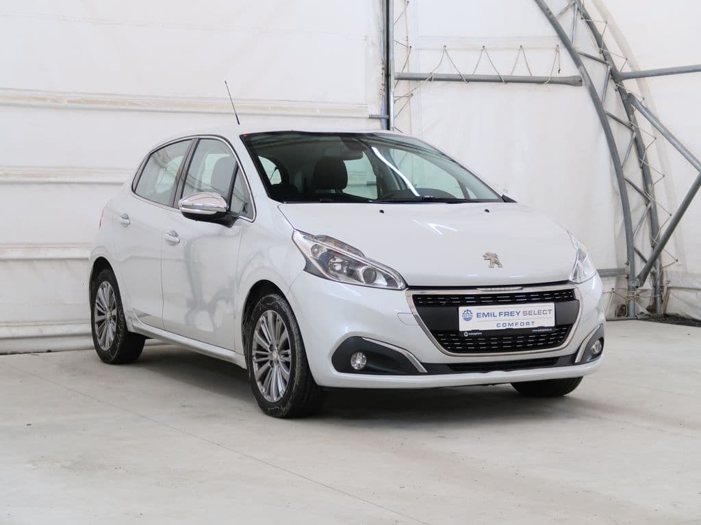 Peugeot 208 - 4