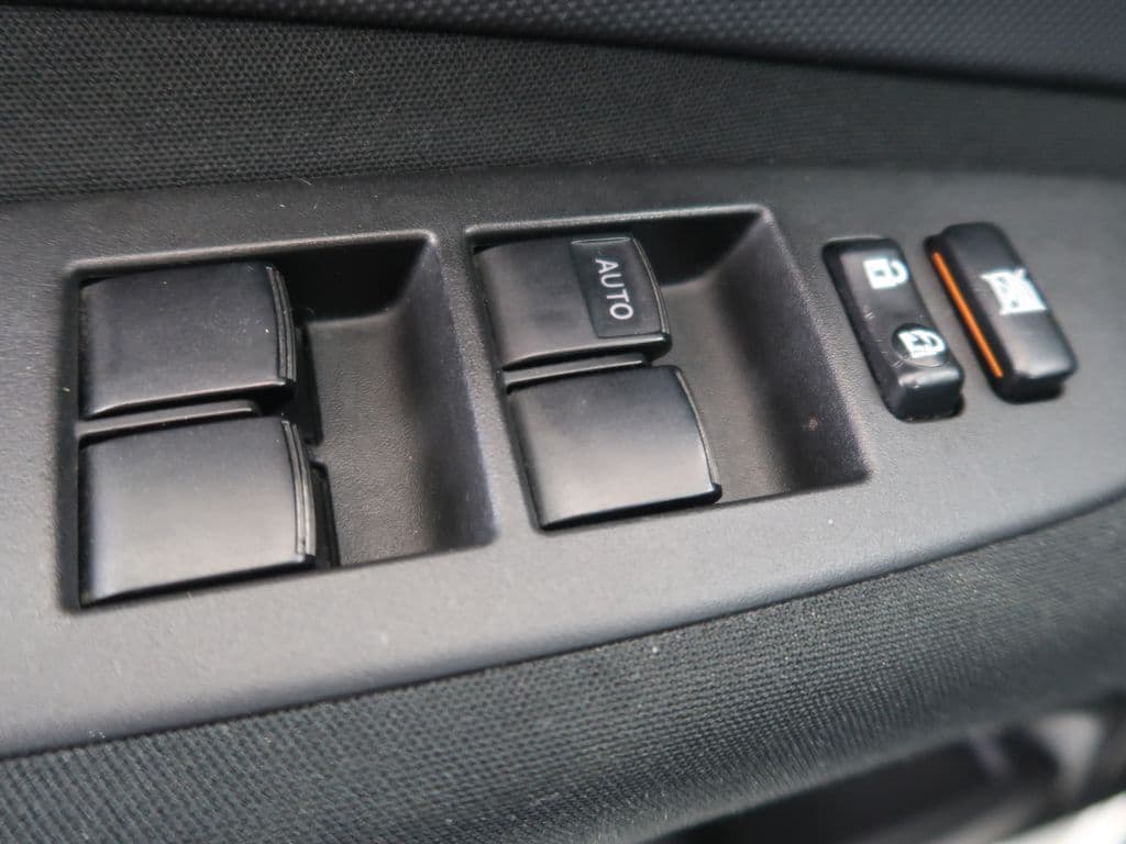 2007 Toyota Auris - 18