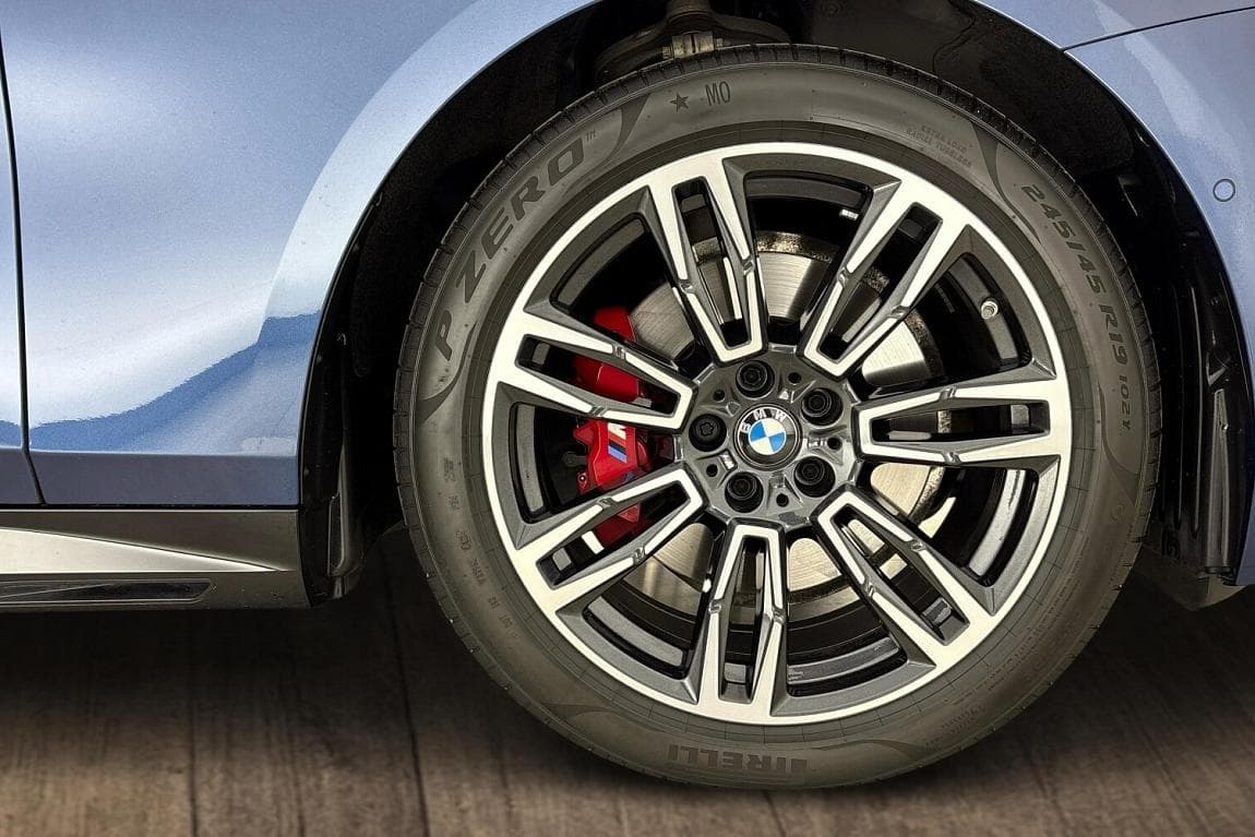 2024 BMW 5-Series - 5