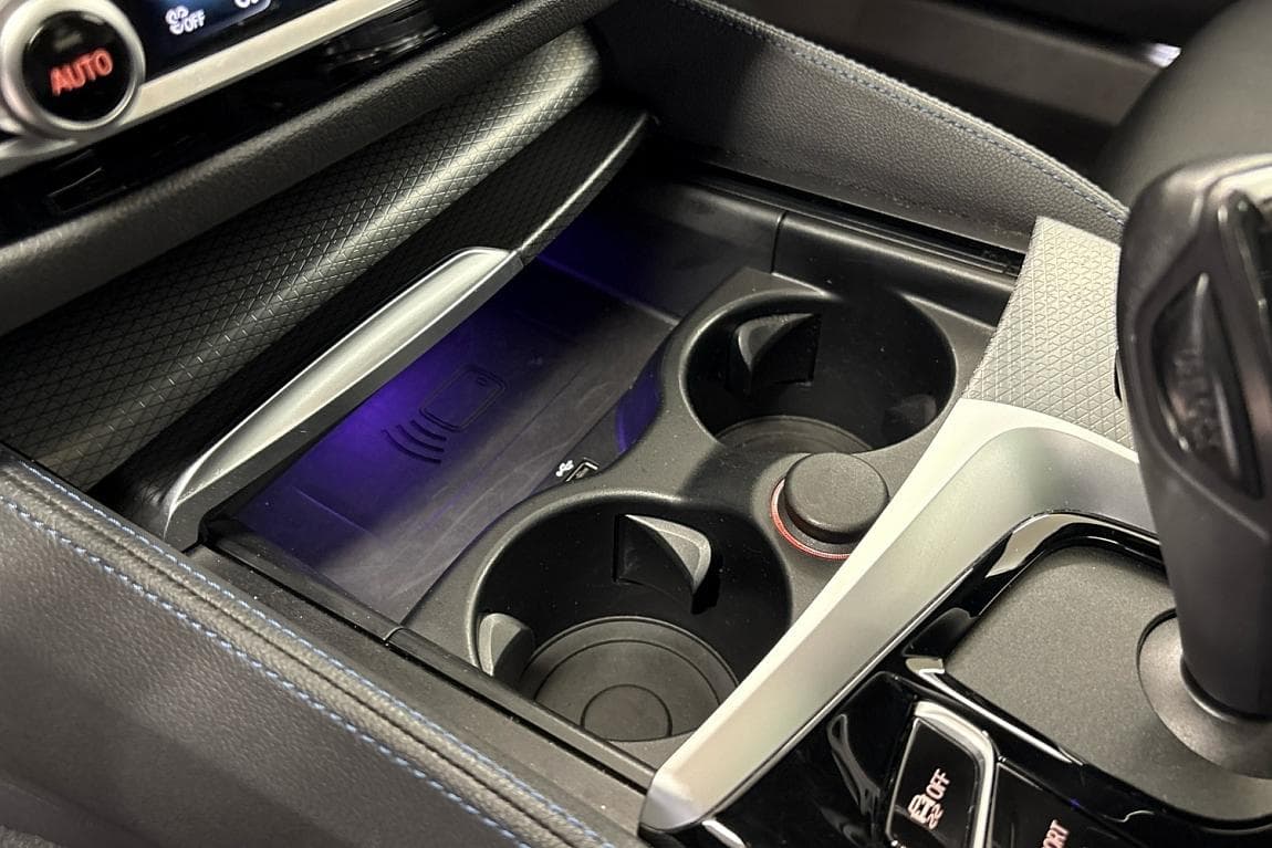 2020 BMW 5-Series - 15