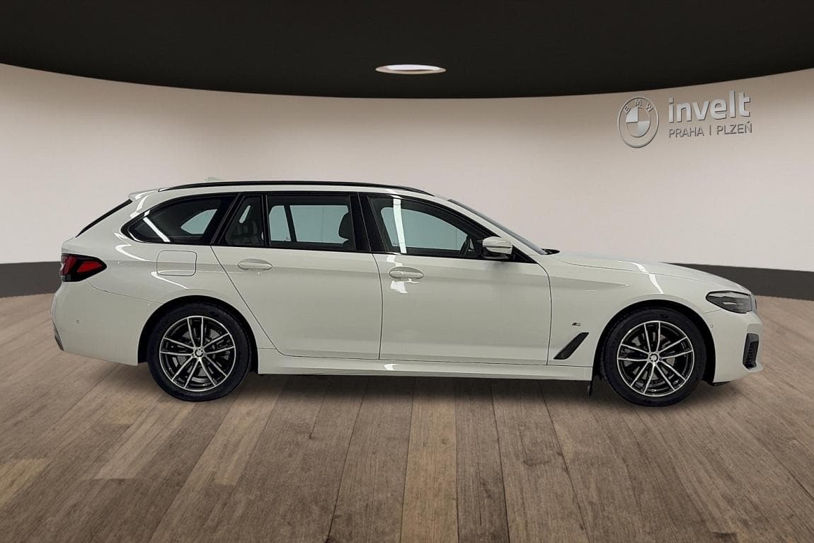 2020 BMW 5-Series - 2