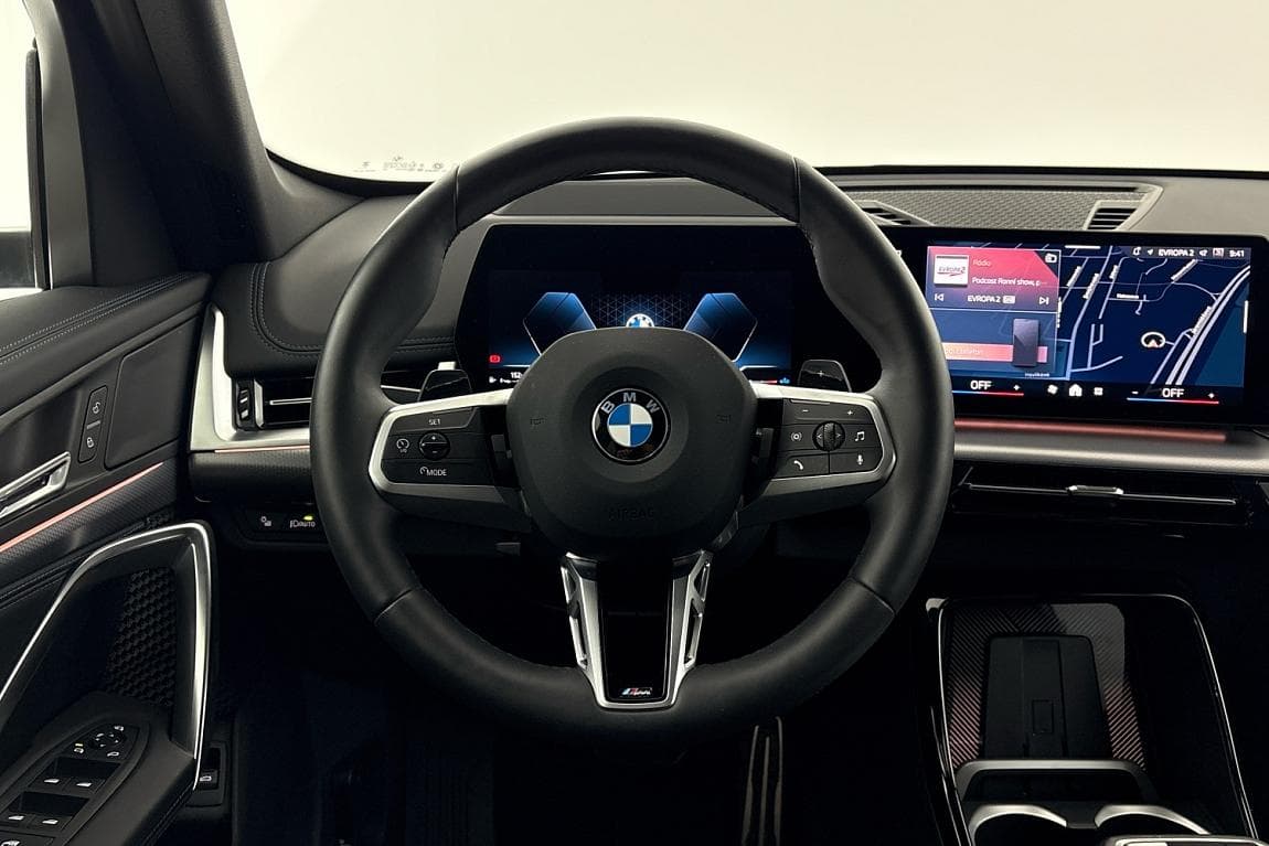 2025 BMW X1 - 8