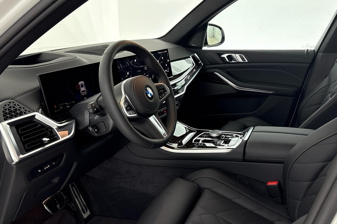 2025 BMW X5 - 6