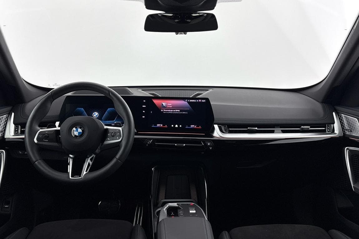 2025 BMW X1 - 7