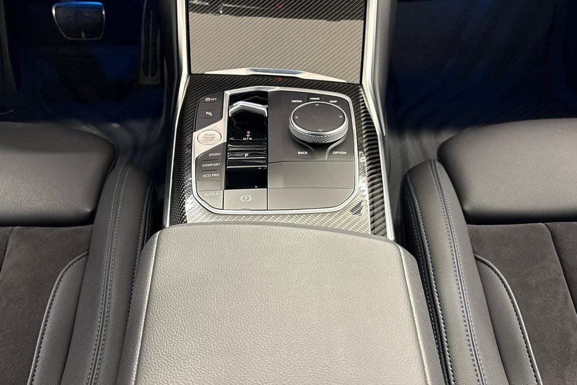 2023 BMW 3-Series - 11