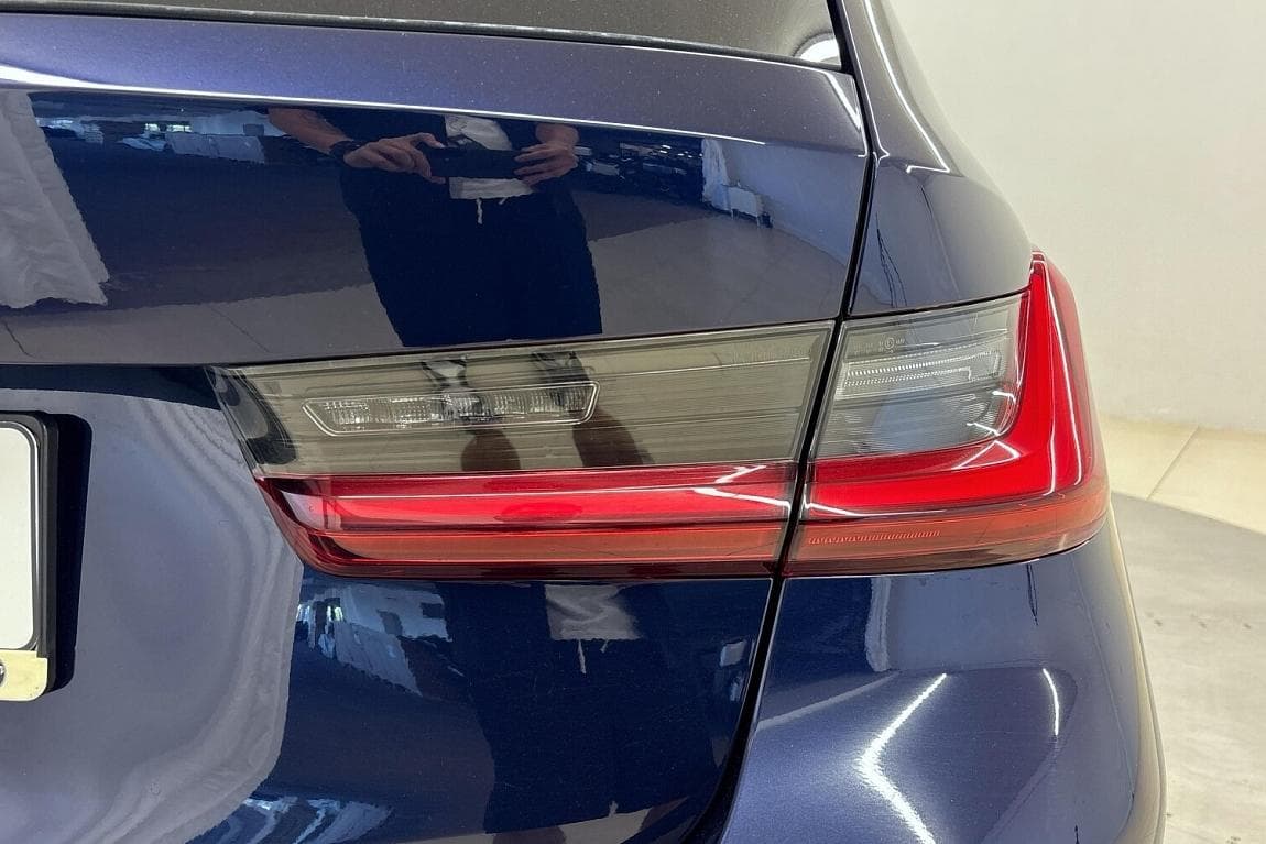 2023 BMW 3-Series - 5