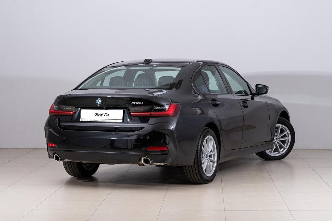 2024 BMW 3-Series - 3