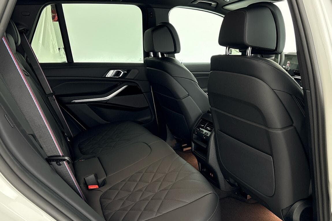 2025 BMW X5 - 15