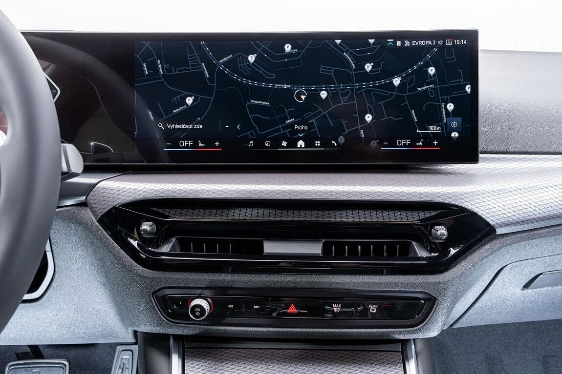 2024 BMW 3-Series - 10