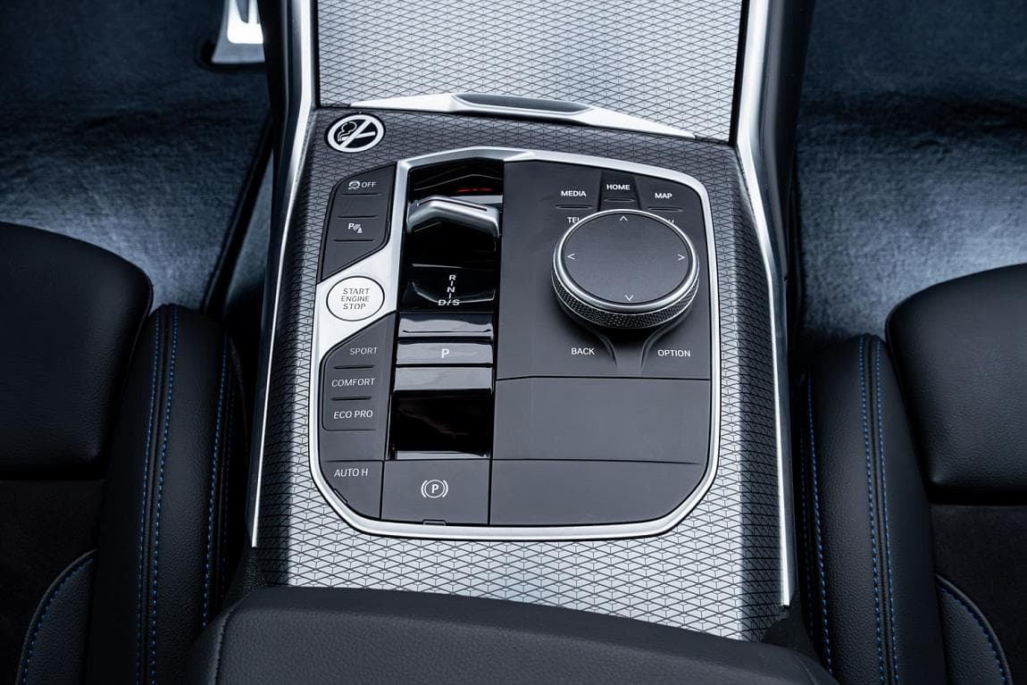 2023 BMW 3-Series - 11