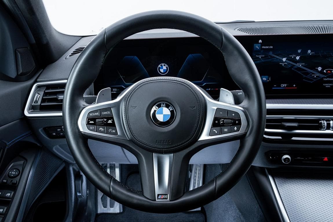 2023 BMW 3-Series - 9