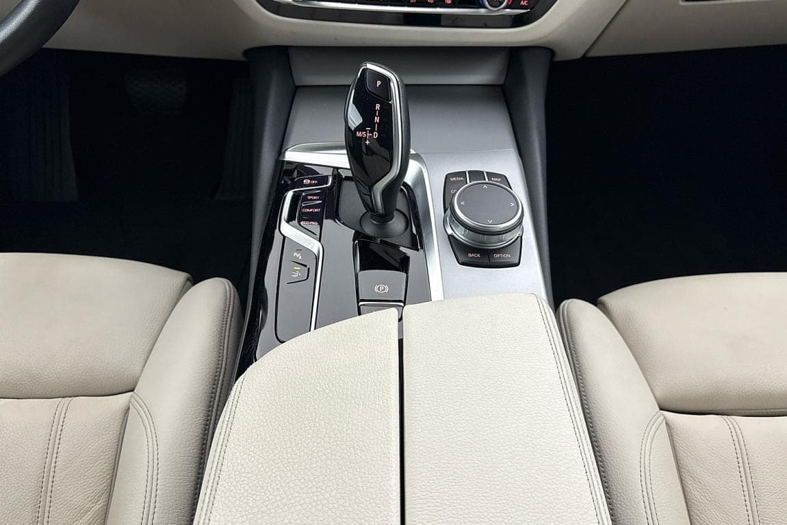 2021 BMW 6-Series - 10