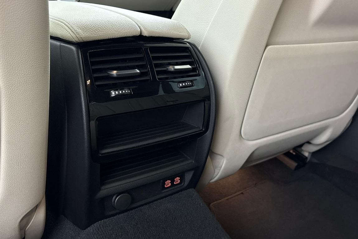 2021 BMW 6-Series - 17