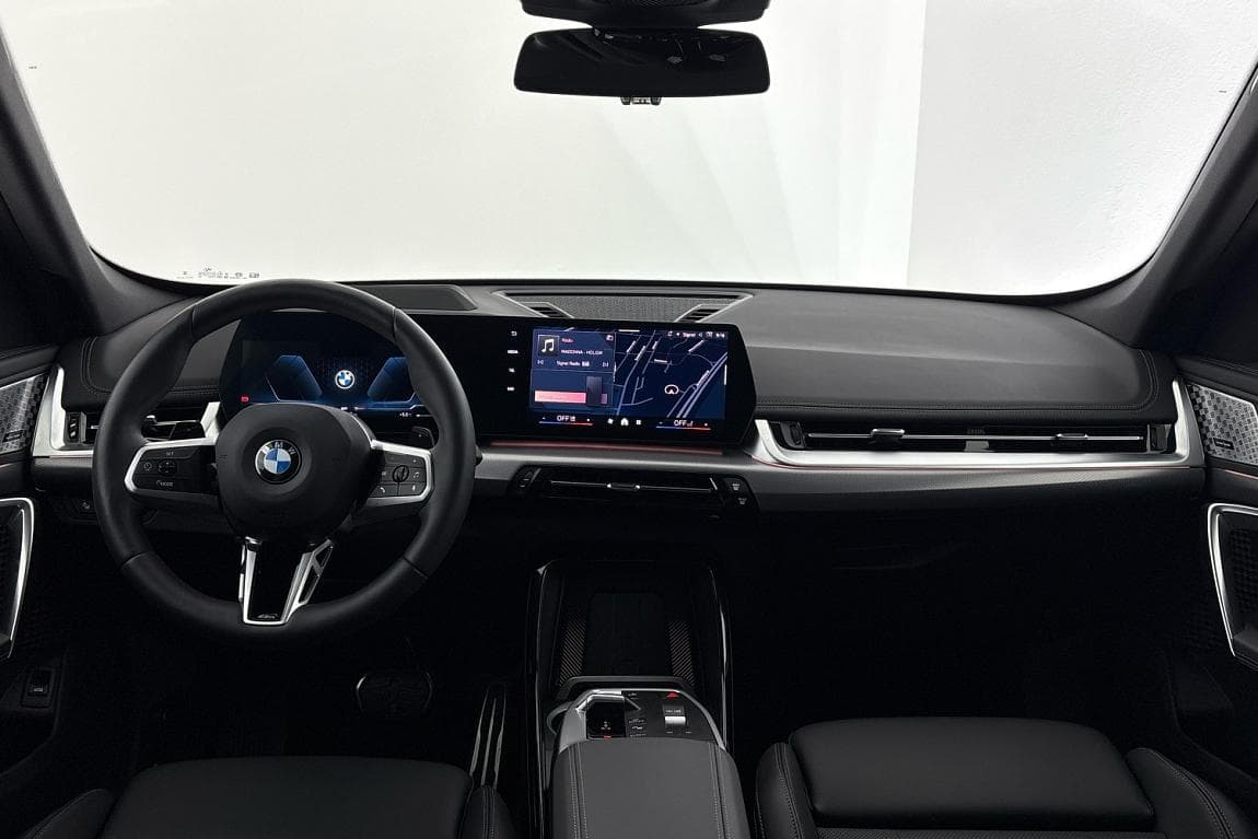 2025 BMW X1 - 7