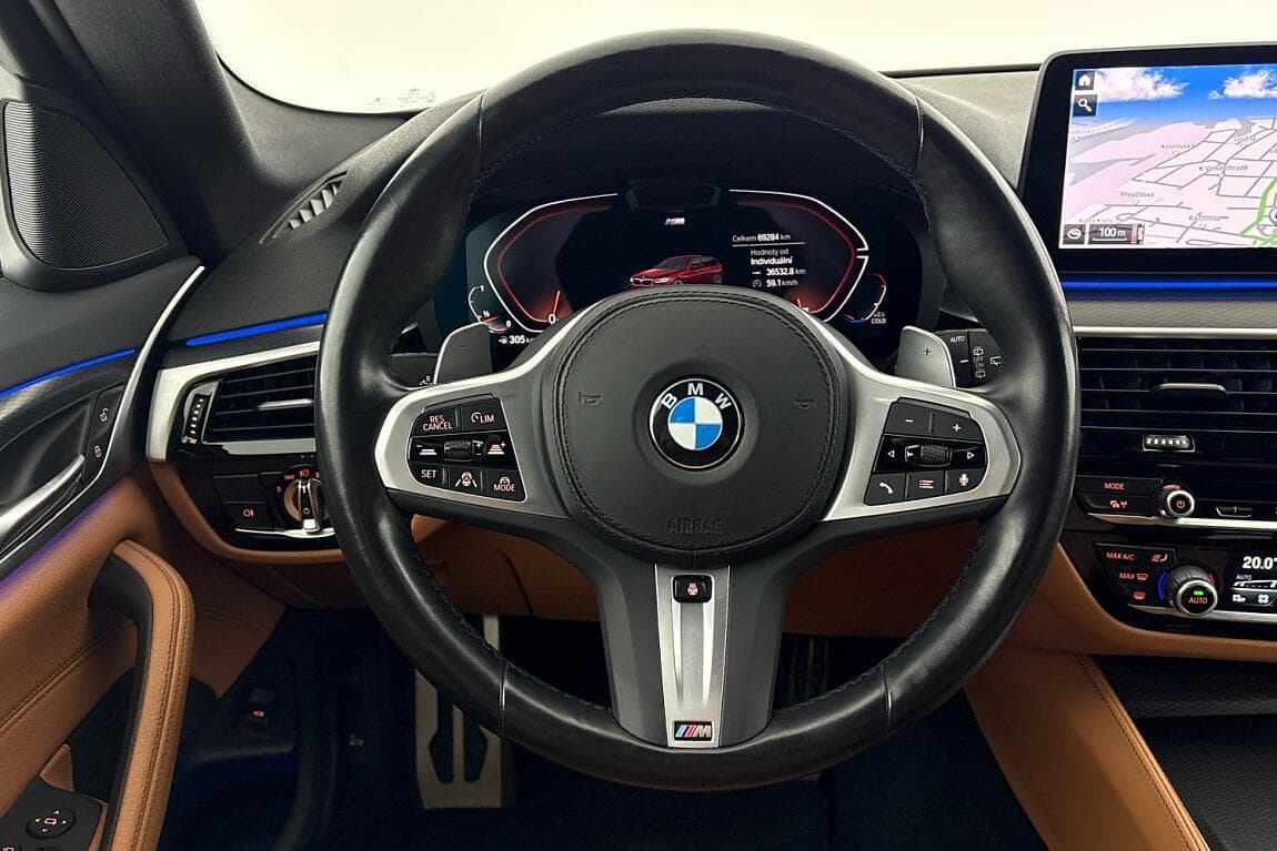 2023 BMW 5-Series - 8