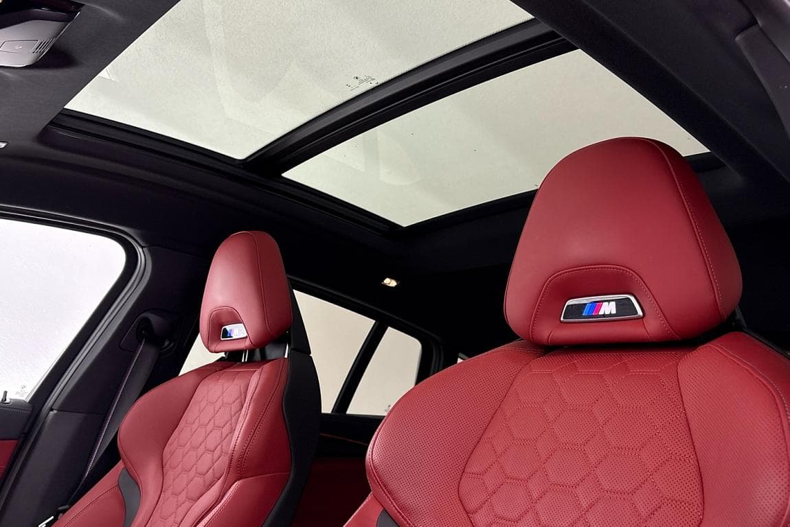 2024 BMW X4 - 18