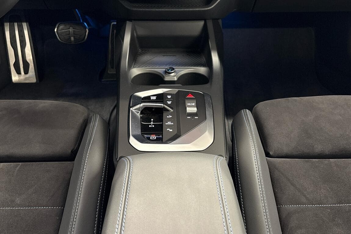 2024 BMW 1-Series - 11