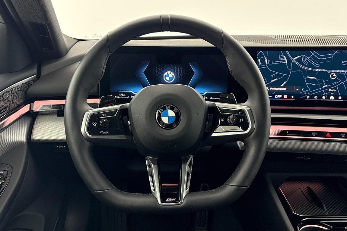 2025 BMW 5-Series - 8