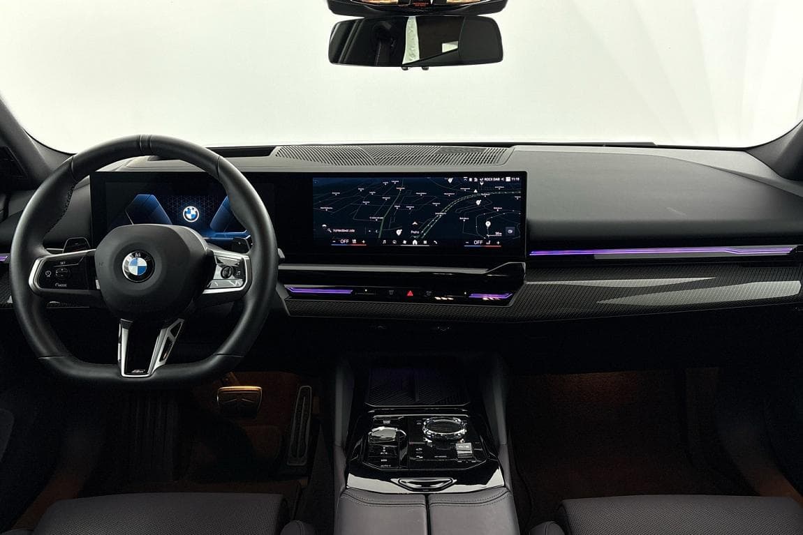 2025 BMW 5-Series - 7