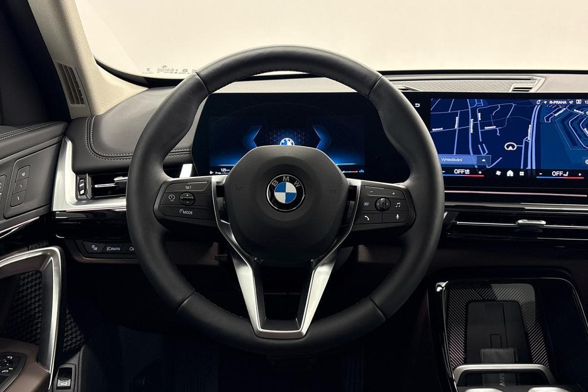 2025 BMW X1 - 9