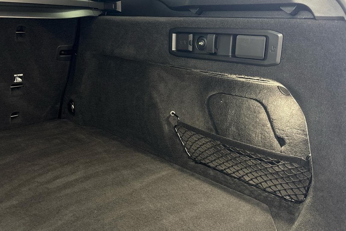 2025 BMW 5-Series - 14