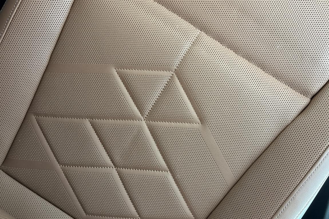 2024 BMW 5-Series - 12