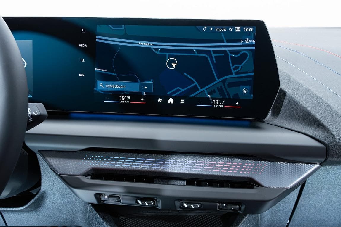 2024 BMW 1-Series - 10